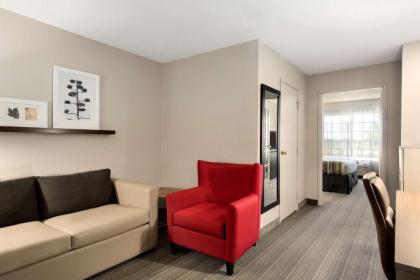 Country Inn & Suites by Radisson Romeoville IL - image 11