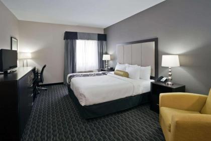 La Quinta by Wyndham Detroit Metro Airport - image 11