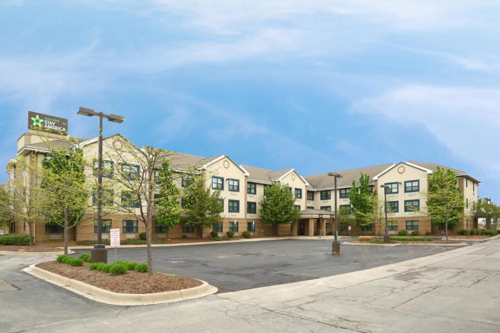 Extended Stay America Suites - Detroit - Metropolitan Airport - main image