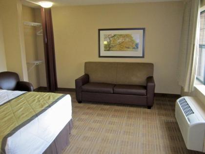 Extended Stay America Suites - Detroit - Metropolitan Airport - image 4