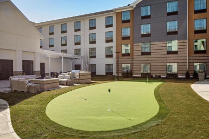 Homewood Suites By Hilton Ronkonkoma - image 13