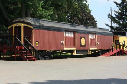 Red Caboose Motel & Restaurant - image 4