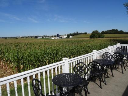 Amish Country Motel - image 7