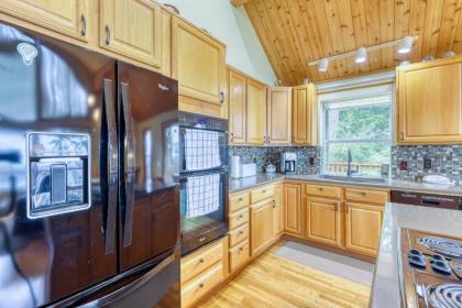 2 Bed 2 Bath Vacation home in Orcas Island - image 11