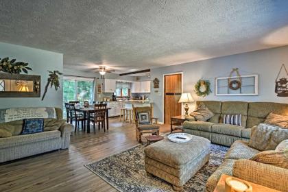 4- Season Home with Fire Pit Walk to Higgins Lake! - image 6