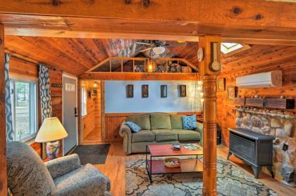 Work Play and Get Away Cabin - Near Higgins Lake!