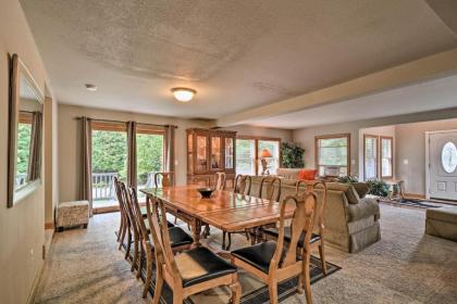 Roscommon Home with Deck 7 Mi to Higgins Lake! - image 15