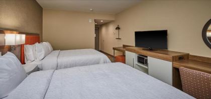 Hampton Inn & Suites Roseburg - image 10