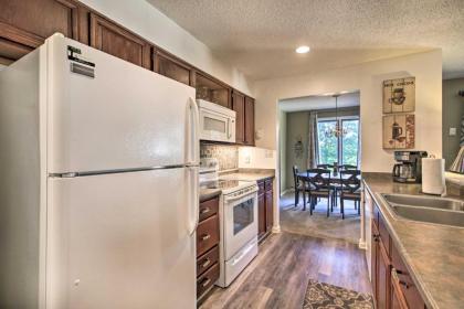 Pet-Friendly Condo Less Than 2 Mi to Ski Wintergreen! - image 7