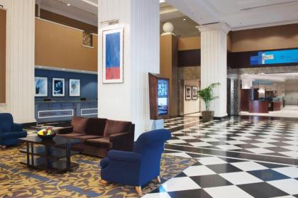 DoubleTree by Hilton Chicago O'Hare Airport-Rosemont - image 2