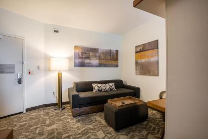 SpringHill Suites by Marriott Houston Rosenberg - image 7