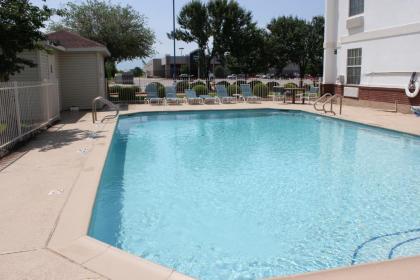 Motel 6-Rosenberg TX - image 13