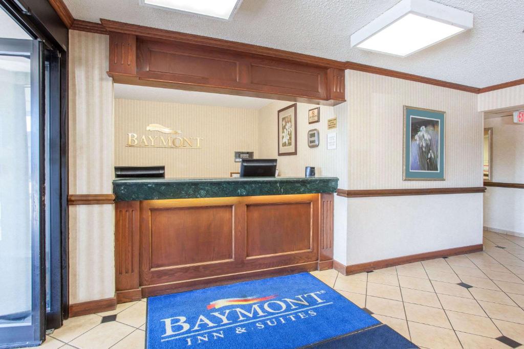 Baymont by Wyndham Detroit/Roseville - image 4