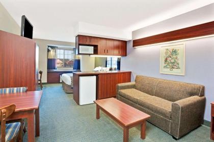 Microtel Inn & Suites by Wyndham Detroit Roseville - image 10