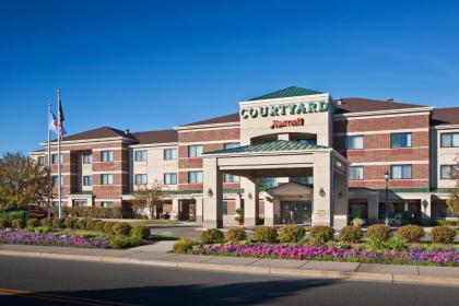 Courtyard Minneapolis St. Paul/Roseville - image 1