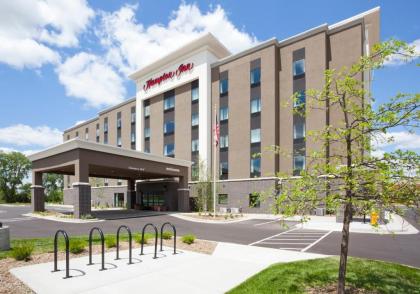 Hampton Inn Minneapolis-RosevilleMN - image 5