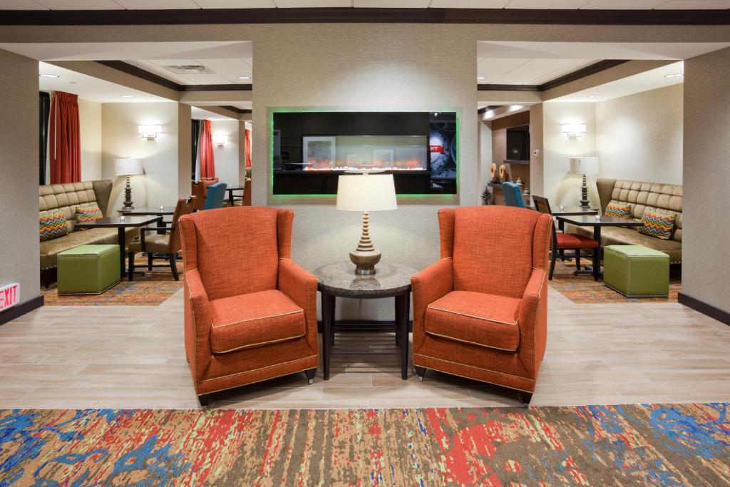 Hampton Inn Minneapolis-RosevilleMN - image 6