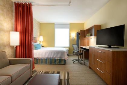 Home2 Suites by Hilton Roseville Minneapolis - image 12