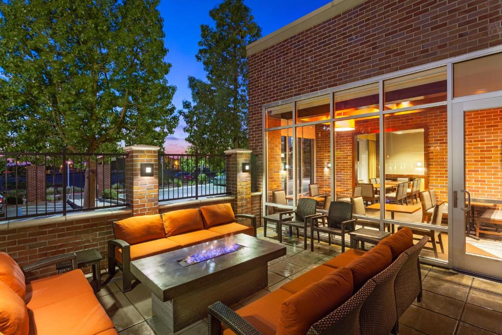 Hyatt Place Sacramento Roseville - main image