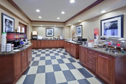 Hampton Inn & Suites Toledo-Perrysburg - image 11