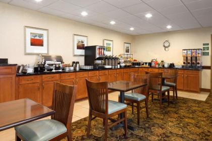 Country Inn & Suites by Radisson Toledo South OH - image 11