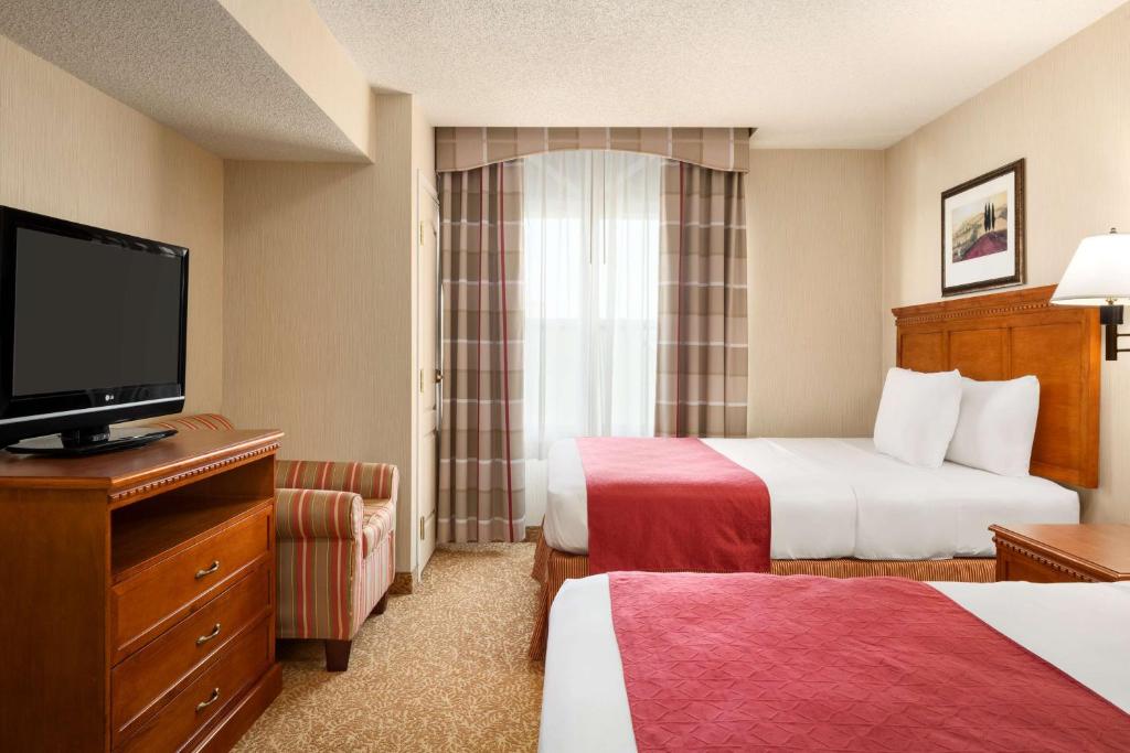 Country Inn & Suites by Radisson Toledo South OH - image 5