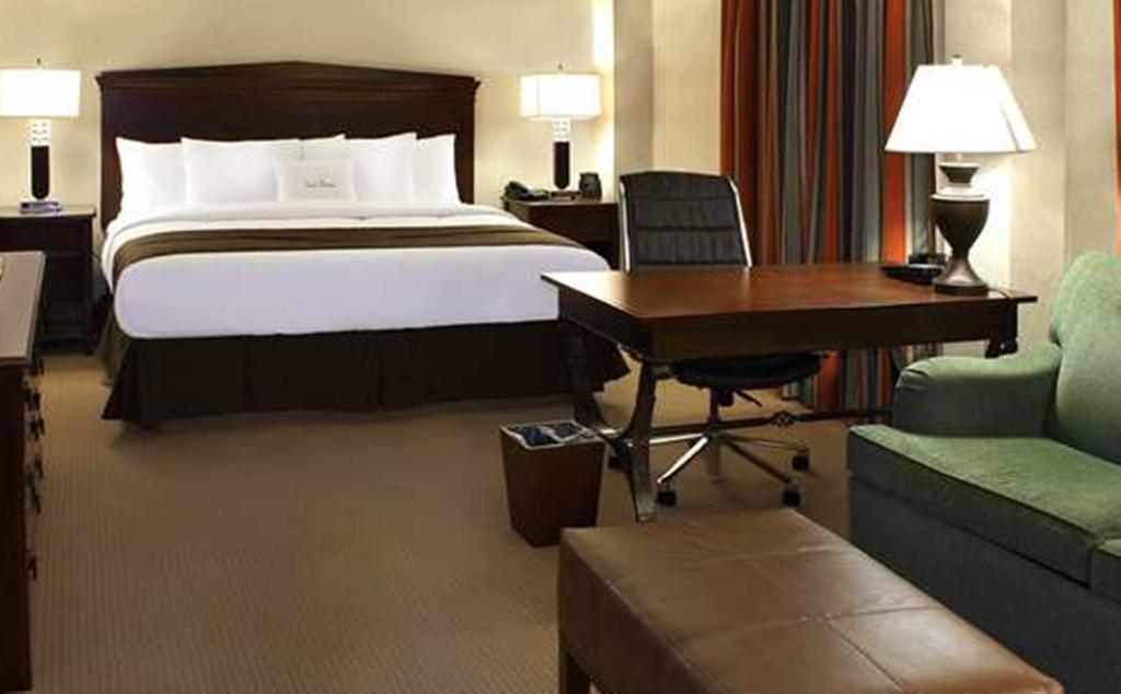 DoubleTree by Hilton Atlanta/Roswell - Alpharetta Area - image 2