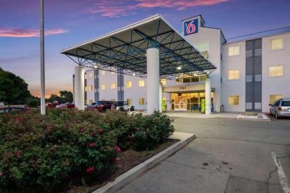 Motel 6-Roswell NM - image 4