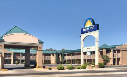 Days Inn by Wyndham Roswell - image 10