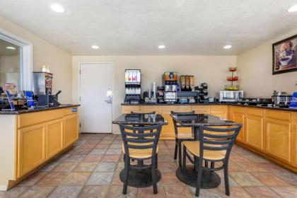 Best Western El Rancho Palacio - image 15