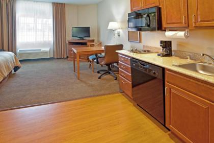 Candlewood Suites Roswell an IHG Hotel - image 2