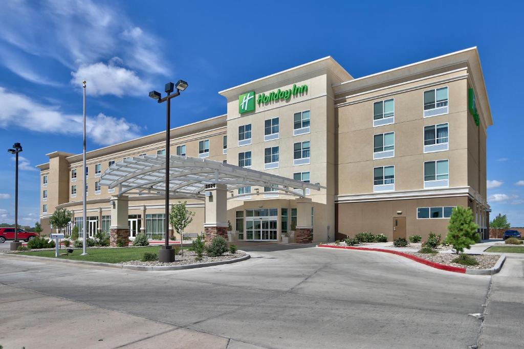 Holiday Inn Roswell an IHG Hotel - main image