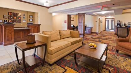 Best Western Plus Wausau-Rothschild Hotel - image 5