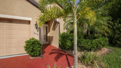 Rent this Luxury 5 Star Villa on Charlotte Harbor Charlotte County Villa 1001 - image 10