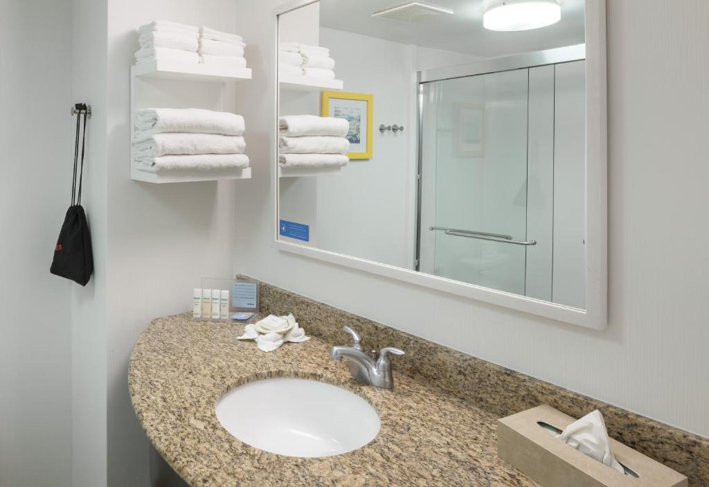 Hampton Inn Austin - Round Rock - image 7