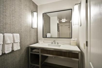 Hilton Garden Inn Austin Round Rock - image 12