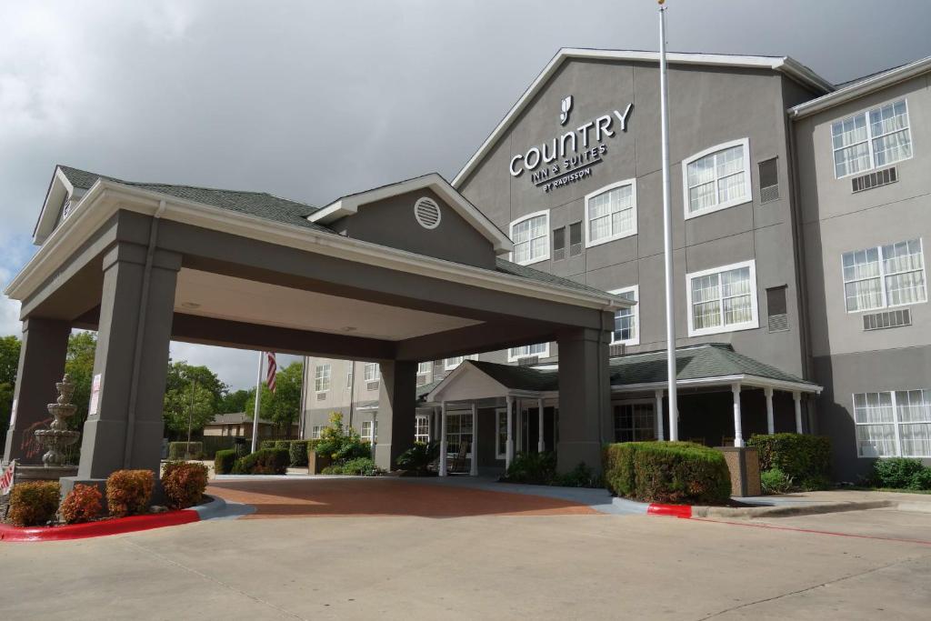 Country Inn & Suites by Radisson Round Rock TX - main image