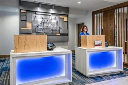 Holiday Inn Express & Suites Round Rock Austin North an IHG Hotel - image 8