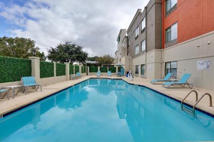 Holiday Inn Express & Suites Austin - Round Rock - image 6