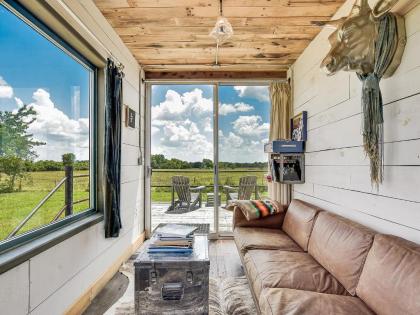 FlopHouze Shipping Container Hotel Round top Texas