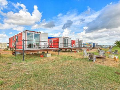 FlopHouze Shipping Container Hotel - image 12