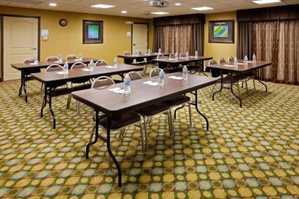 Holiday Inn Express and Suites Limerick-Pottstown an IHG Hotel - image 12