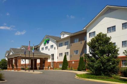 Holiday Inn Express  Suites Charlottesville   Ruckersville an IHG Hotel