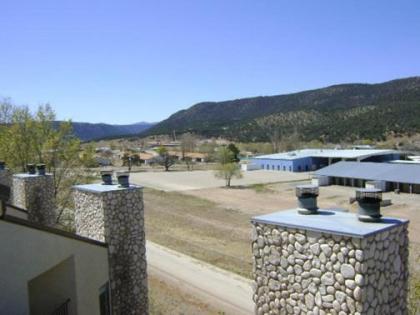 Ruidoso Downs Condos at Champion's Run a VRI resort - image 15