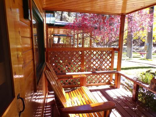 Ruidoso Lodge Cabin # 1 - image 3