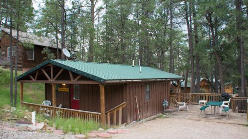 Beary Comfy Cabin - image 2