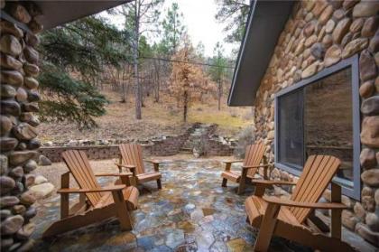 Eagle Creek Retreat 7 Bedrooms Sleeps 23 Game Room Hot Tub Pavilion - image 3