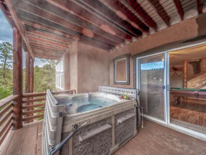 Altitude Adjustment 5 BR Fireplace Hot Tub Sierra Blanca Views Pets Sleeps 14 - image 3