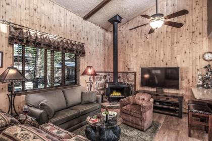 Fox Hollow Condo #08 2 Bedrooms Sleeps 6 Wood Stove Barbecue Ruidoso