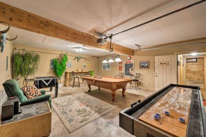 Ruidoso Antler Mountain Lodge - Game Room Hot Tub - image 10